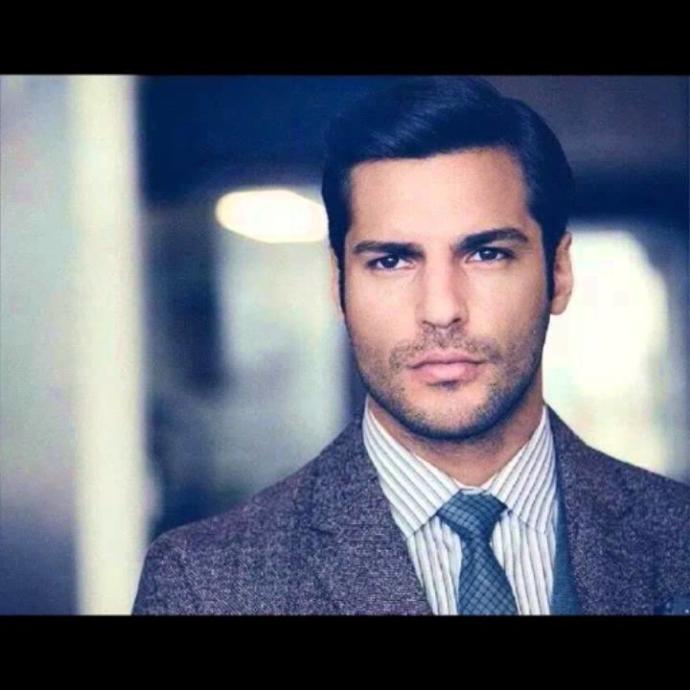 Çağatay Ulusoy mu Serkan Çayoğlu mu?