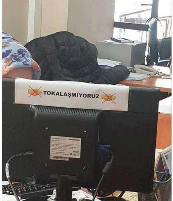 Atatürk'ün sayesinde çalışma hakkını alıp, devlet memuru olup, sonra şeriat kanunlarını ugulamak doğru mu??
