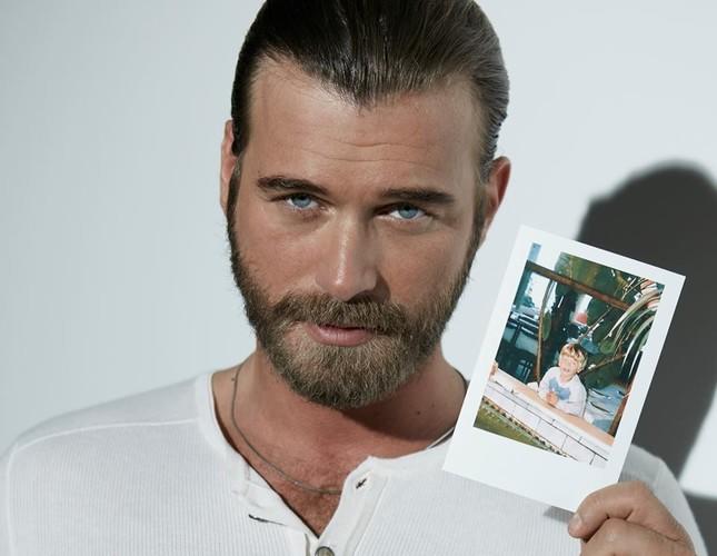 Kıvanç Tatlıtuğ nasıl bu kadar yakışıklı ya 😍?