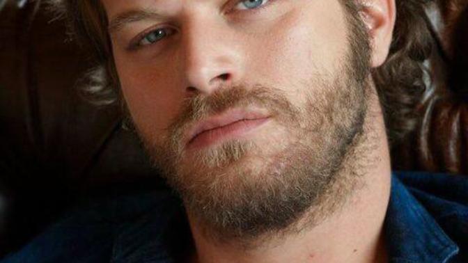 Kıvanç Tatlıtuğ nasıl bu kadar yakışıklı ya 😍?