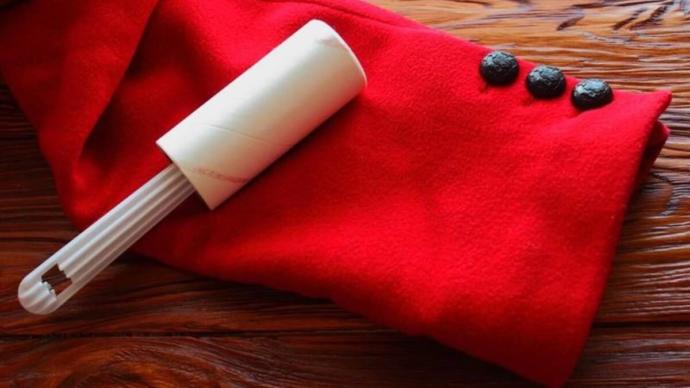 Siyah kıyafetlerin tozlanması nasıl önlenir, önerileriniz nelerdir?