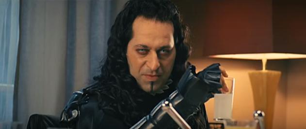 Cem Yılmaz'ın birden fazla karakter canlandırdığı filmlerden favori yan karakteriniz hangisi?