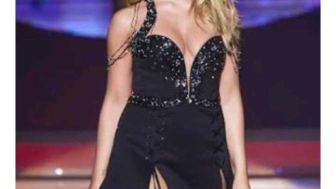 Hadise mi Aslı Enver mi?
