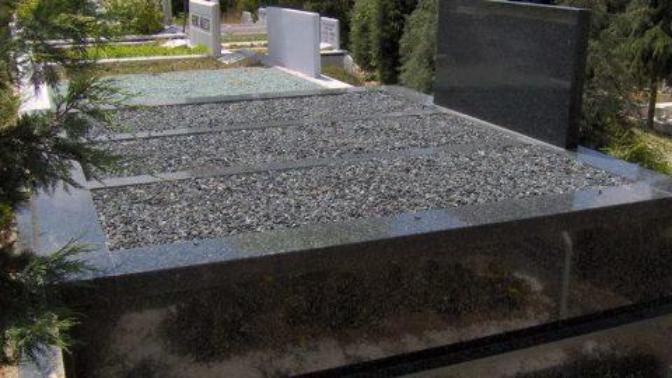 Ölmeden mezar yeri satın alanlar hakkında ne düşünüyorsunuz?