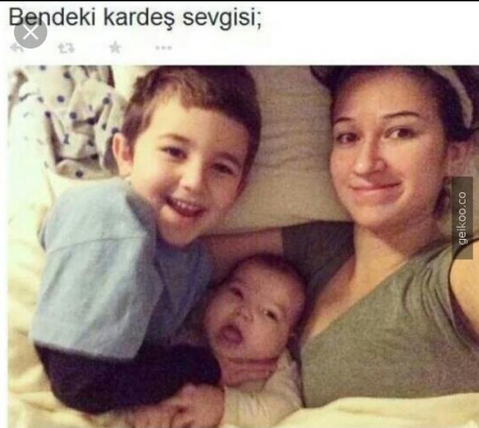Degerli arkadaslar guzel insanlar. Sizin icin kardes sevgisi neye benzer?