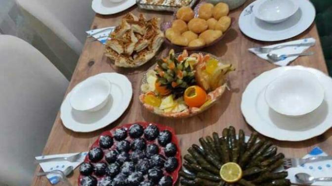Size konuk olan misafirler nasıl bir sofra düzeniyle karşılaşır?