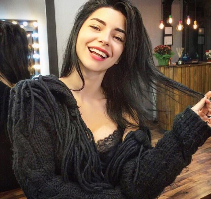 Hande erçel mi? Merve boluğur mu?