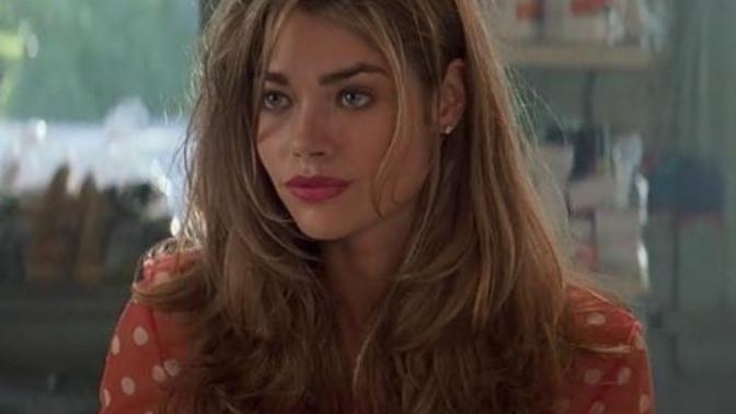 Brooke shields mi, Denise richards mi hangisi daha güzel sizce?
