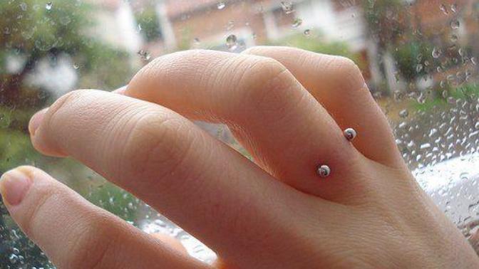 Finger piercingi nasıl buluyorsunuz? Tekrar yapsam mı?