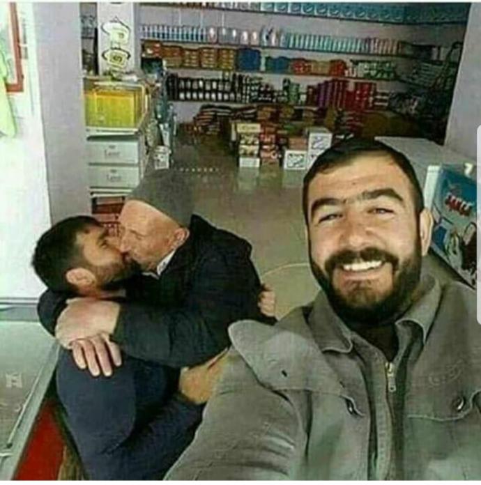Çılgın pozlar veriyormusunuz ? çılgın poz vermeyi seviyormusunuz ? 