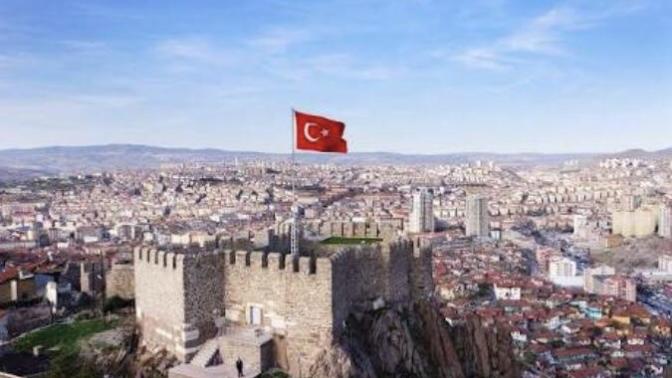 İstanbul mu  Ankara  mı?