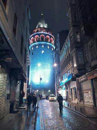 Kız kulesi mi Galata kulesi mi sence hangisi???????????