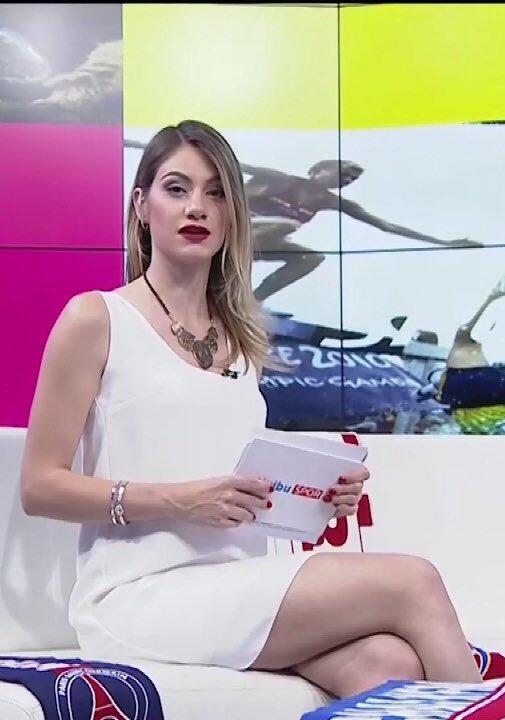 En güzel kadın sunucu sizce kim?