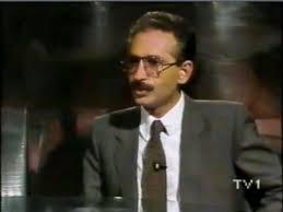 Türk siyaset tarihin en yakışıklı ve karizmatik lideri sizce bu isimlerden hangisi 😊?