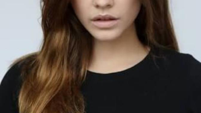 Barbara palvin niye bu kadar güzel türkiyede niye böyle kız yok?