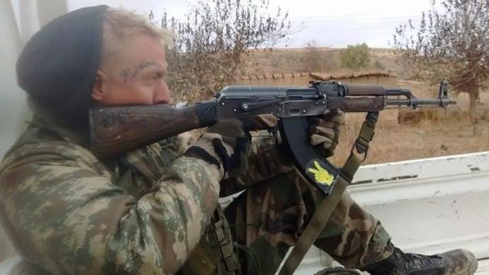 Bu AK-47 mi değil mi?