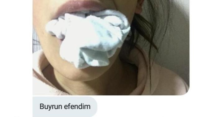 Kızlar,  bir  tane kiz twetterden kölen oliyimmi filan yaziyodu en sonunda kölem yaptim dusunceleriniz neler 😂 ?