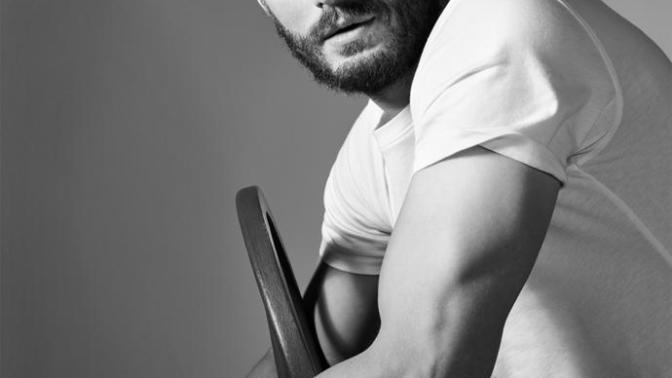 Grinin 50 Tonu'nun yıldızı Jamie Dornan'ın hangi tonu daha etkileyici?