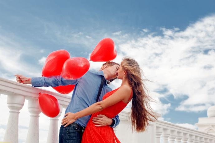 Romantik çiftler 14 Şubat'ta sevgililer günü klişesine düşmemek için neler yapabilir?