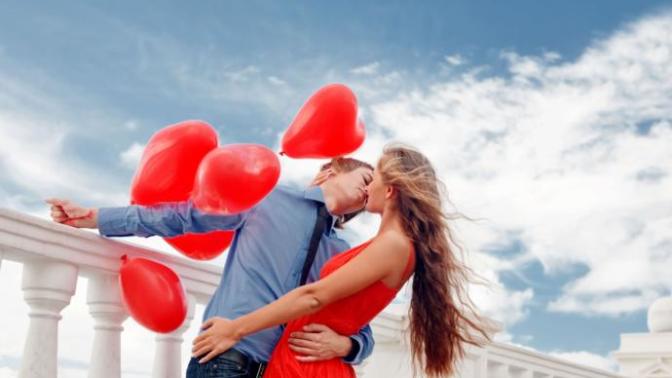 Romantik çiftler 14 Şubat'ta sevgililer günü klişesine düşmemek için neler yapabilir?