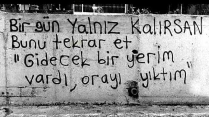 Siz hiç sizi seven birini kırdınız mı? Ya da birini çok sevip kırıldınız mı?
