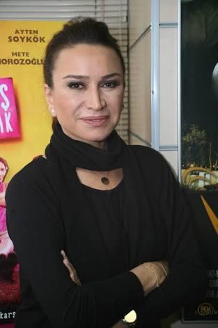 Yakışıklı oyuncu Furkan Palalı, genç erkek-olgun kadın ilişkisini sunan filmde oynasa,partneri hangisi olmalı?