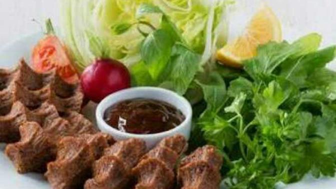 Sizce sabah kahvaltıda çiğ köfte yenir mi yenmez mi?