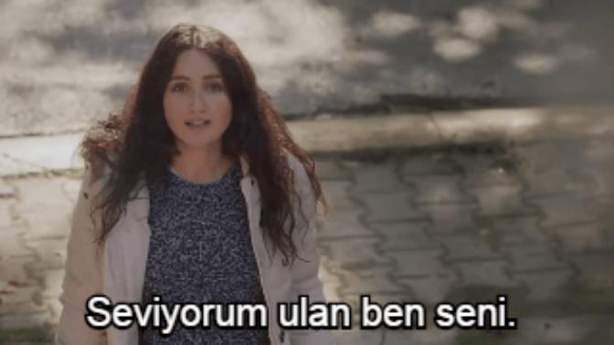 Sevgiliniz gecenin bir yarısı ısrarla arasa ve açtığınızda "seni seviyorum" demek için aradığını söylese, ne yaparsınız?