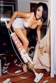 Rihanna Seksi bir kadın mı??