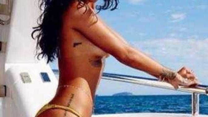 Rihanna seksi bir kadın mı?