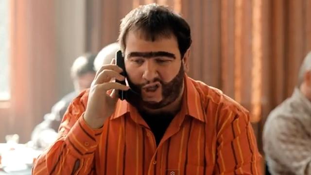 Beğenerek ve kahkahalar atarak izlediğiniz Komedyen/Oyuncu kim?