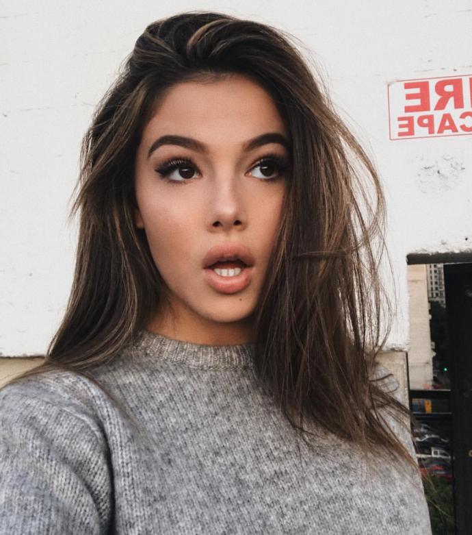 Hangi süper model daha güzel?
