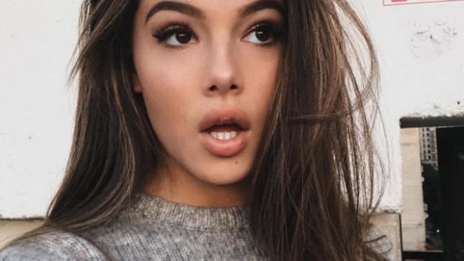 Hangi süper model daha güzel?