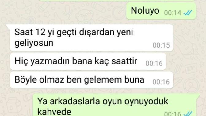 Arkadaslar bakar misiniz bu kiz neden böyle yapiyo?