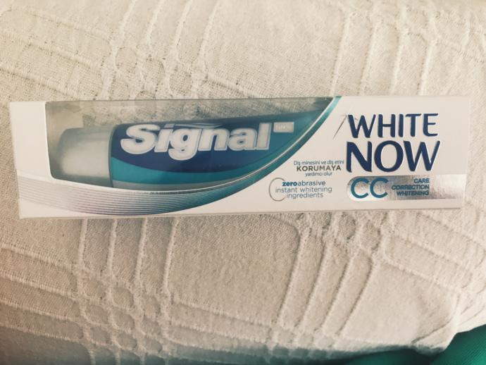 Signal White Now CC’nin White Now’dan farkı ne?