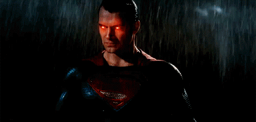 Sizin sevgiliniz de kavanozun kapağını açtıktan sonra kendini Superman sanıyor mu?