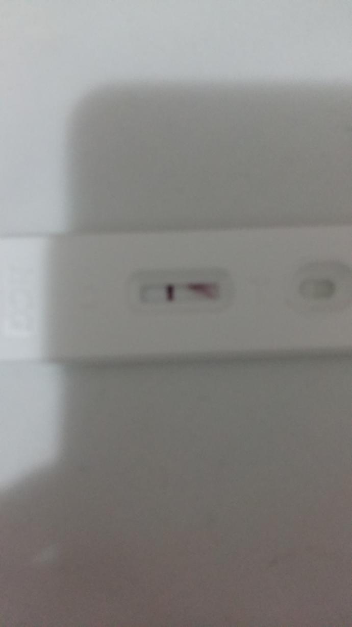 Kızlar, merhaba kizlar adetim 45 gun gecikti 3 tane test aldim 3 ude boyle cikti basina boyle bisey gelen varmi?