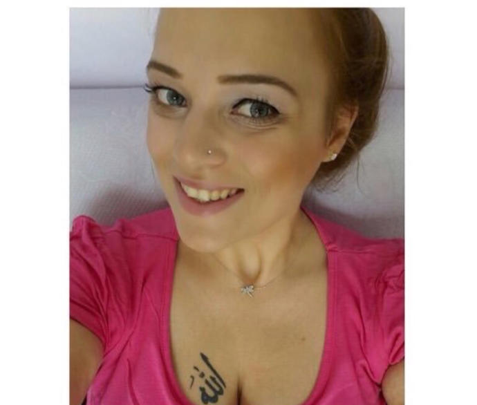Memesini açtı diye Allah tam günah yazacak, bakıyor ki “Allah” yazdırmış. Karı resmen allahı trollemiş tövbe est... sizce ??