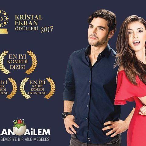 Türk yakışıklı Akın Akınözü mü yoksa Fransız yakışıklı Kendji Girac mı daha seksi?