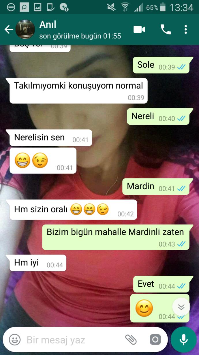 Ben Hdp'liyim. Ülkücü bir çocuk vardı, çocuk ilk başlarda bana çok büyük konuşmuştu şimdi de benden hoşlanıyormuş, acaba yalan mı?