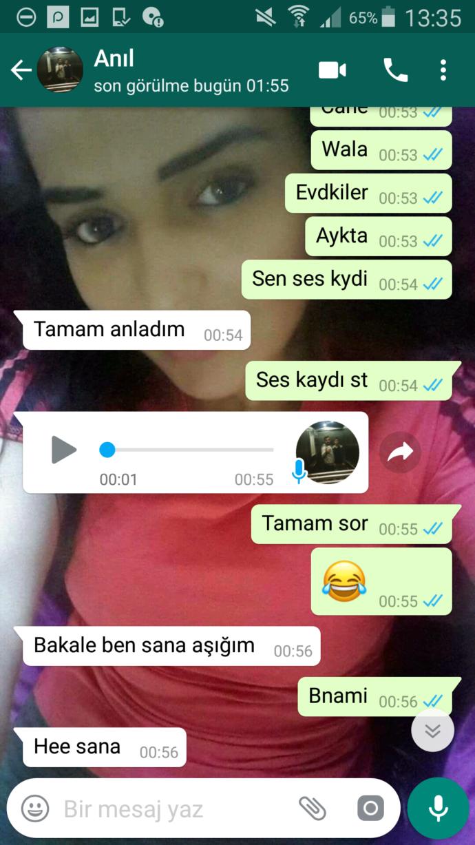 Ben Hdp'liyim. Ülkücü bir çocuk vardı, çocuk ilk başlarda bana çok büyük konuşmuştu şimdi de benden hoşlanıyormuş, acaba yalan mı?