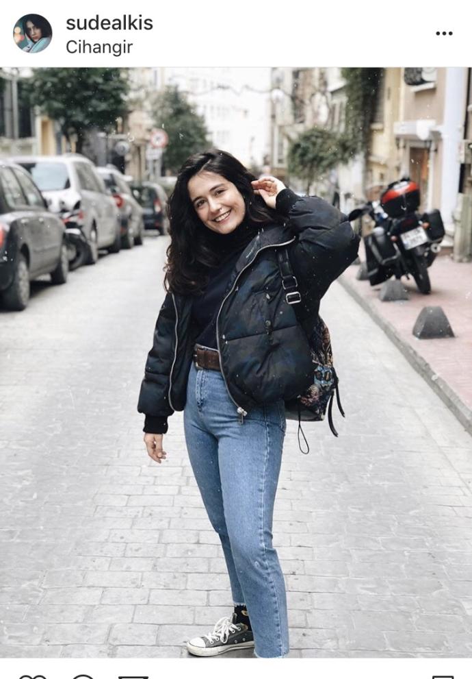Hangisi daha güzel bu oyuncu/youtuberden?