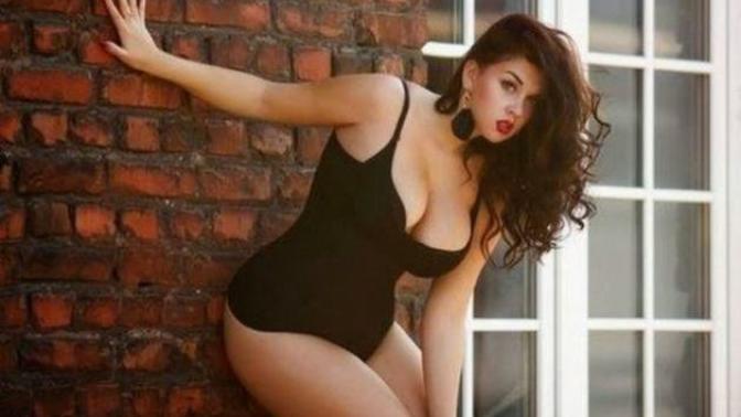 Balık etli ve seksi kıvrımlara sahip bir kadın mı yoksa fit, ince belli ve sportif bir kadın mı?