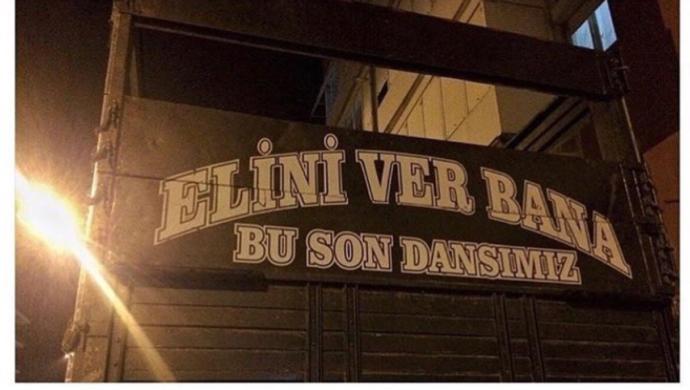 Bildiğiniz en iyi kamyon arkası yazısı nedir?