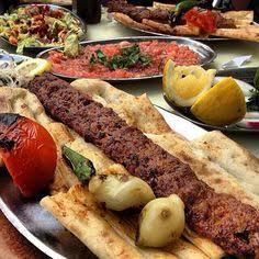 İnsan şu güzelliği görüp nasıl lezbiyen olabilir? 