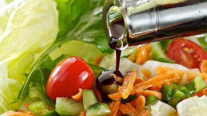 Salata sosunuzda nar ekşisi tercih eder misiniz?