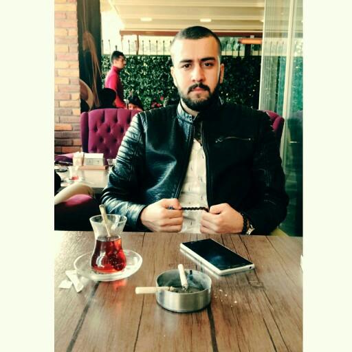 Elinde tesbih olan erkeklere ne diyorsunuz??