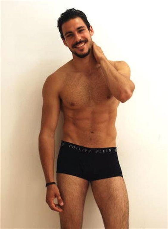 Sizce en yakışıklı erkek model hangisi?