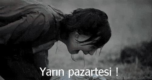 Hafta sonu neden bu kadar hızlı geçiyor?