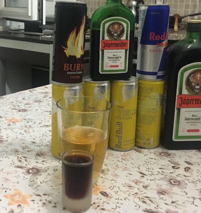 Alkol sudan ucuzsa biz ne yapalım? Bir afiyet olsun alırım.?